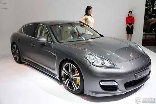 保時捷Panamera Turbo S 