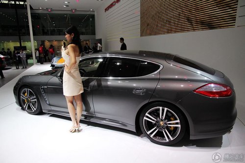保時捷Panamera Turbo S 